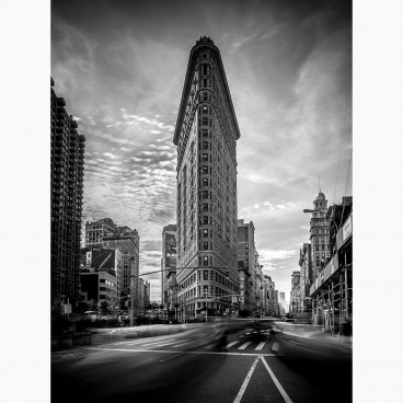 Fototapeta - PL1406 - The Flatiron Building na Madison Square Park