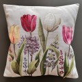Gobelínová obliečka Tulipány sivá 45x45cm