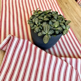 Bavlnený ubrus červený 3342 50x170cm