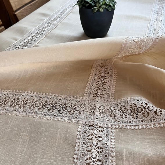 Obrus s krajkou béžový 2814 130x220cm