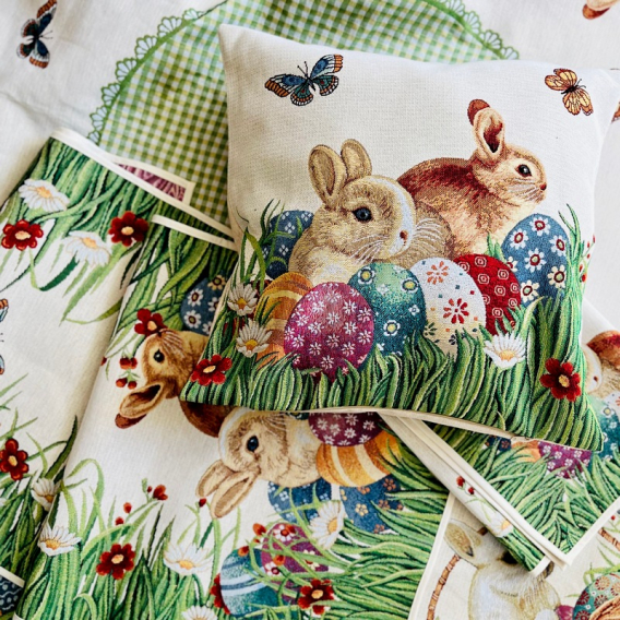 Gobelínový ubrus Zajačik na louce 45x140cm
