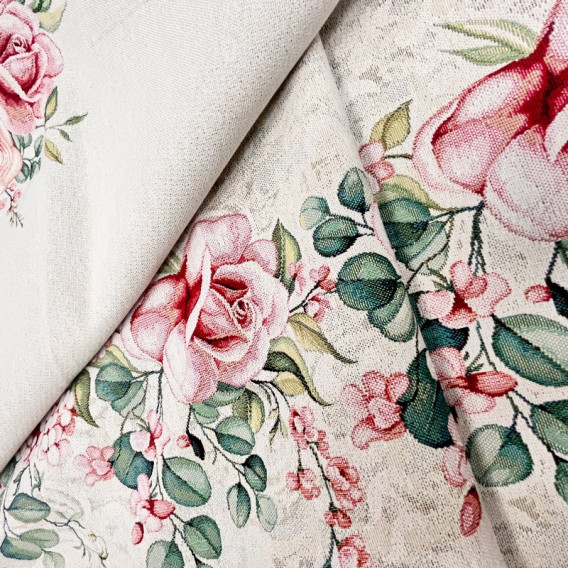 Gobelínový obrus Šípková Ruženka 100x100cm