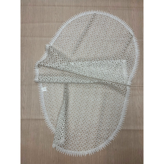 Krajkový ubrus béžový 058