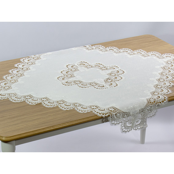 Krajkový obrus krémový 088