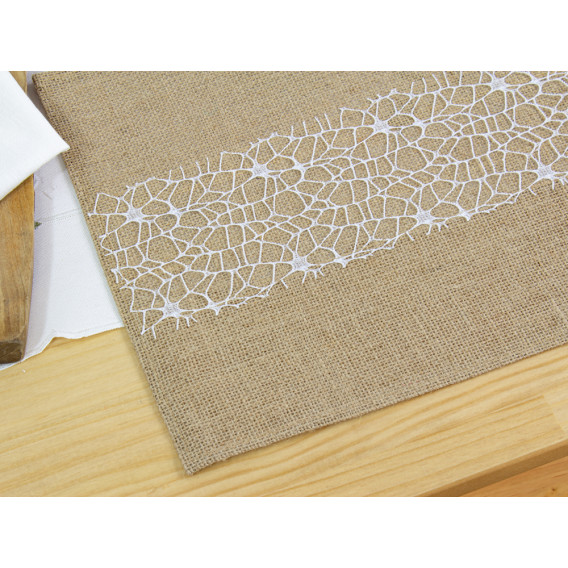 Přírodní prostíraní  9 30x45m