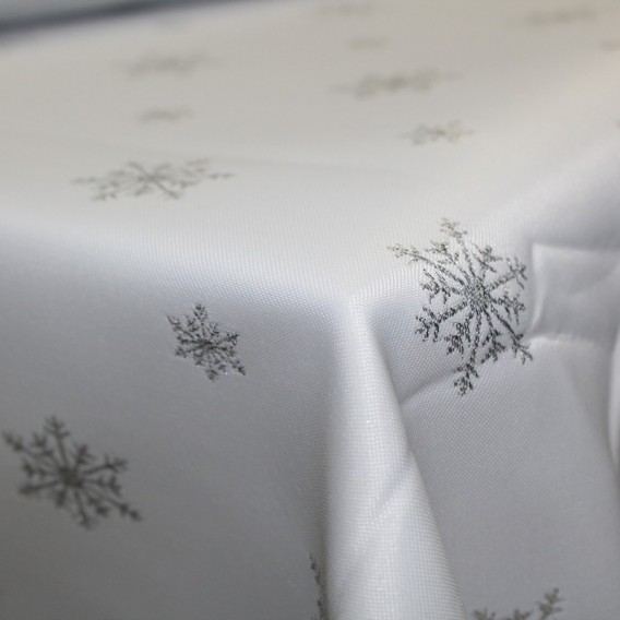 Vianočný obojstranný teflónový obrus Vločky