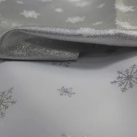 Vianočný obojstranný teflónový obrus Vločky