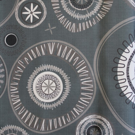 Obrus teflónový Sivý-biele kruhy 509