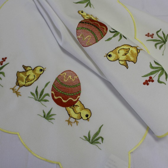 Vyšívaný obrus Žlté roztomilé kuriatka