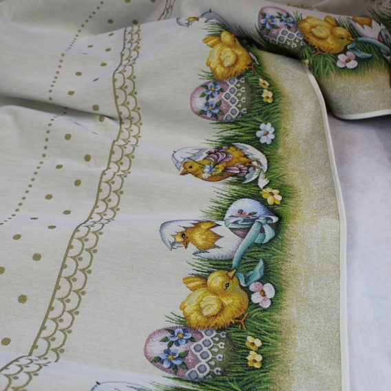 Gobelínový veľkonočný obrus Kuriatka 165x300cm