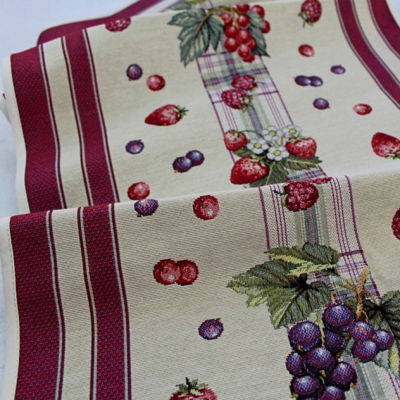 Gobelínový obrus Šťavnaté ovocie 40x100cm