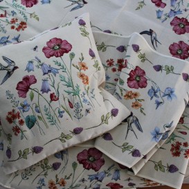 Gobelínová obliečka Na lúke 2 45x45cm