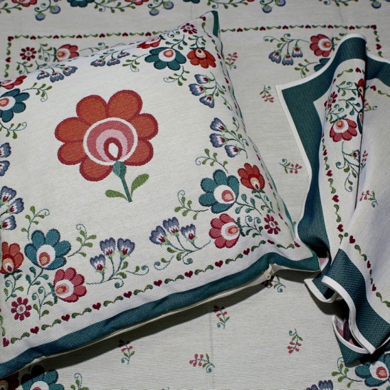 Gobelínový ubrus Folk 3  100X100cm